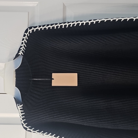 New Halogen Contrast Stitch Chunky Plush Yarn Sweater BLK/White XL - Picture 8 of 14